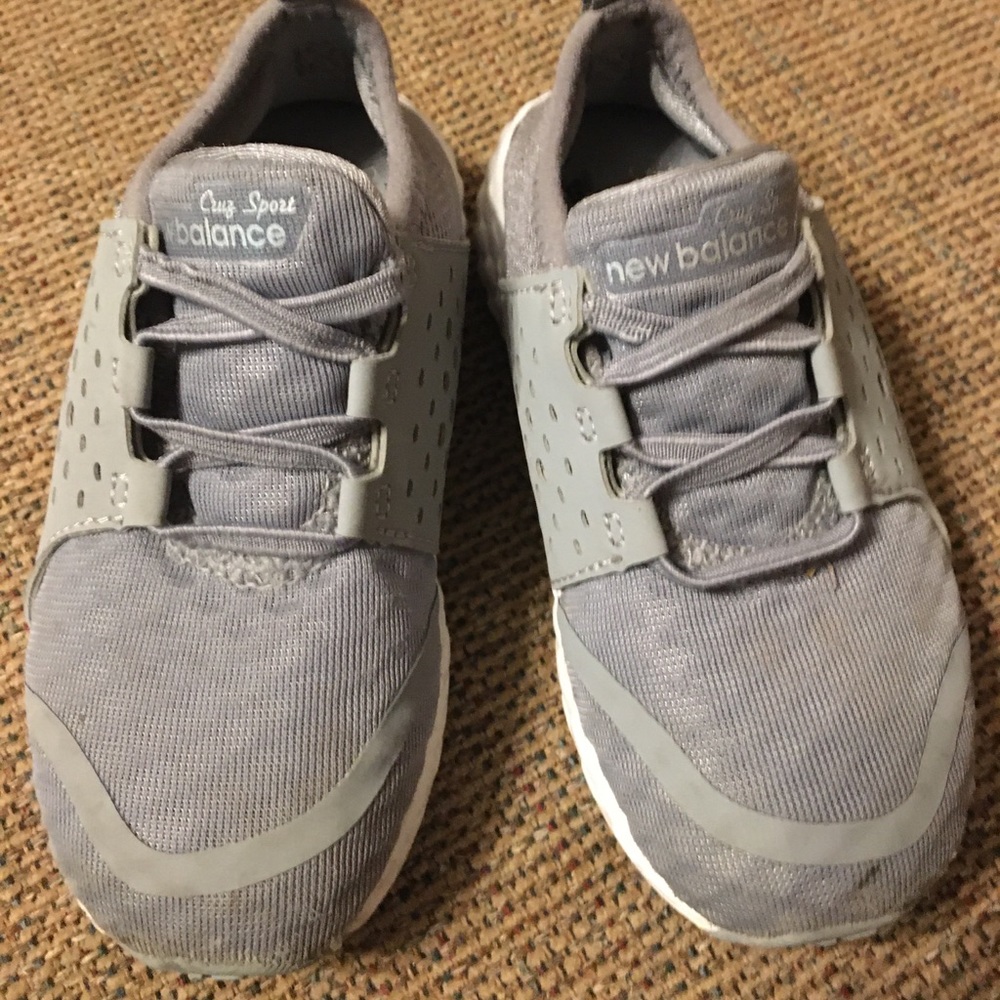 Toddler boys New Balance shoes size 8.5W